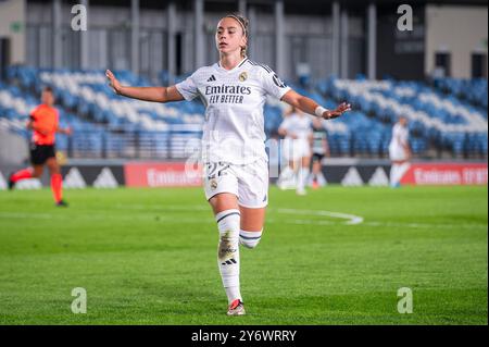 Madrid, Madrid, Spanien. September 2024. Athenea del Castillo von Real Madrid beim Spiel der UEFA Women's Champions League 2. Runde 2. Leg zwischen Real Madrid und Sporting CP im Estadio Alfredo Di Stefano am 26. September 2024 in Madrid. (Kreditbild: © Alberto Gardin/ZUMA Press Wire) NUR REDAKTIONELLE VERWENDUNG! Nicht für kommerzielle ZWECKE! Stockfoto