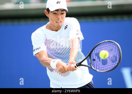 Naoya Honda (JPN), 25. SEPTEMBER 2024 - Tennis: 2. Runde für Jungen im Singles im Utsubo Tennis Center während der Osaka Mayor's Cup World Super Junior Tennis Championships 2024 in Osaka, Japan Credit: SportsPressJP/AFLO/Alamy Live News Stockfoto