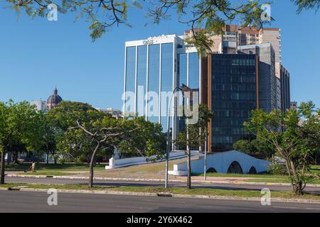 Die Steinbrücke bei Largo dos Acorianos, Porto Alegre, Rio Grande do Sul, Brasilien Stockfoto