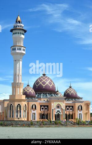 Moschee Baitul Izzah Tarakan, Indonesien Stockfoto