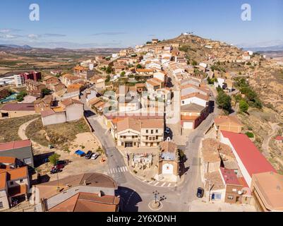 Ausejo Dorf aus der Vogelperspektive, La Rioja, Spanien, Europa. Stockfoto