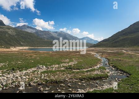 Lago di Montespluga, Stausee am Spluegen-Pass, Montespluga, Provinz Sondrio, Lombardei, Italien Stockfoto