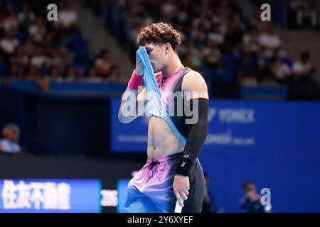 Tokio, Japan. September 2024. Ben SHELTON (USA) reagierte bei einem Einzelspiel der Männer gegen Mariano NAVONE (ARG) für die Kinoshita Group Japan Open Tennis Championships 2024 im Ariake Coloseum. Dies ist das am längsten laufende ATP Tour-Turnier in Asien, das erstmals 1972 ausgetragen wurde. Die Turniere finden vom 23. September bis zum 1. Oktober statt. (Kreditbild: © Rodrigo Reyes Marin/ZUMA Press Wire) NUR REDAKTIONELLE VERWENDUNG! Nicht für kommerzielle ZWECKE! Stockfoto