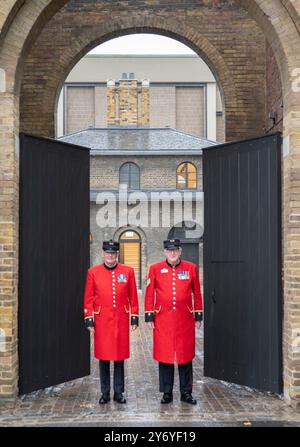 Royal Hospital Chelsea, Royal Hospital Road, London, Großbritannien. September 2024. Das Chelsea History Festival (25-29. September) ist das jährliche Flaggschiff des neu eröffneten Chelsea Heritage Quarter, einem Kulturerbe-Ziel, das vier bemerkenswerte Institutionen vereint - National Army Museum, Royal Hospital, Chelsea Physic Garden und Cadogan. Bild: Der neue Stallhof Soane am Royal Hospital Chelsea, der im Oktober für die Öffentlichkeit geöffnet wird. Der Soane Stable Yard ist ein wegweisendes Beispiel für Sir John Soanes Architektur, erbaut 1814–1817 und kürzlich umfassend renoviert. Quelle: Malcolm Park/Alamy Live Stockfoto