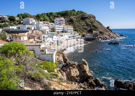 Häuser und Strand von Cala Margarida, Camino de Ronda, Costa Brava, Palamós, Girona, Katalonien, Spanien Stockfoto