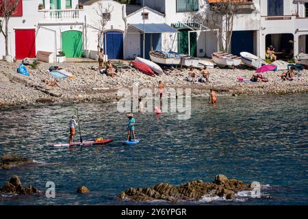 Typische Fischerhäuser, Cala S'Alguer, Palamós, Girona, Katalonien, Spanien Stockfoto