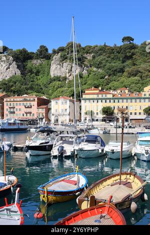 Hafen in Nizza. porto schön. Anschluss. Bateau. Stockfoto