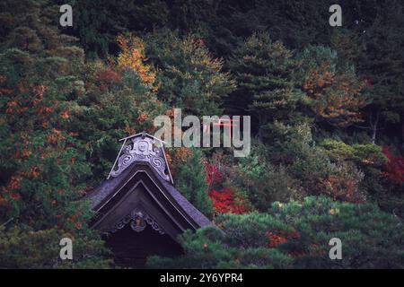 Details zu den Eingängen und Dächern der Stadt Koyasan Street Stockfoto