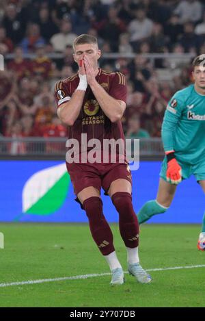 Roma, Italien. September 2024. ALS Roma-Spieler Artem Dovbyk während des Fußballspiels der UEFA Europa League zwischen AS Roma und Athletic Bilbao im Olympiastadion in Rom, Italien - Donnerstag, 26. September 2024. Sport - Fußball (Foto: Fabrizio Corradetti/LaPresse) Credit: LaPresse/Alamy Live News Stockfoto