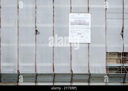 Roma, Italien. September 2024. Lavori di ristrutturazione delle facciate della Suprema Corte di Cassazione. Palazzo di Giustizia in Piazza Cavour a Roma, Venerdì 27 Settembre 2024 (Foto Mauro Scrobogna/LaPresse) Renovierungsarbeiten an den Fassaden des Obersten Kassationsgerichts. Justizpalast auf der Piazza Cavour in Rom, Freitag, 27. September 2024 (Foto: Mauro Scrobogna/LaPresse) Credit: LaPresse/Alamy Live News Stockfoto