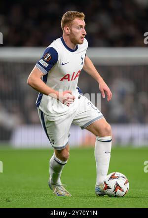 London, Großbritannien. September 2024 - Tottenham Hotspur / Qarabag - Europa League - Tottenham Hotspur Stadium. Dejan Kulusevski in Aktion. Bildnachweis: Mark Pain /Alamy Live News Stockfoto