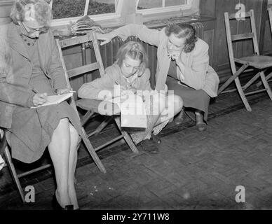 Northants Farmers Wochenschule - Quiz . 1. Januar 1946 Stockfoto