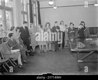 Northants Farmers Wochenschule - Quiz . 1. Januar 1946 Stockfoto