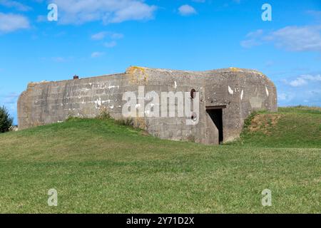 Nahaufnahme einer M272-Konstruktion, deutsche Kasematten, in der Longues-sur-Mer Batterie, sie tauschten am D-Day, 6. Juni 1944, mit alliierten Schiffen. Stockfoto