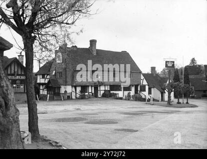 The Brown Inn in Chiddingfield, Surrey, 21. Mai 1947 Stockfoto