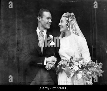 Führende Mitglieder der Ballettkompanie Sadler's Wells, darunter Margot Fonteyn, Prima Ballerina, nahmen heute Morgen an einer Hochzeit in der St. Matthew's Church in Ealing Teil, wo Miss Christine du Boulay, 21-jährige Tochter von Captain GG du Boulay, mit Richard Ellis, einem ehemaligen Marineleutnant, verheiratet war. Die Flitterwochen müssen auf ein Wochenende beschränkt sein, da die Braut und der Bräutigam am Montagabend wieder beginnen. 22. März 1947 Stockfoto