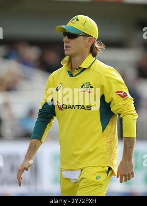 London, Großbritannien. September 2024. London, England, 27. September 2024: Adam Zampa (88 Australien) während des Fourth Metro Bank One Day International Spiels zwischen England und Australien auf dem Lord's Cricket Ground in London. (Jay Patel/SPP) Credit: SPP Sport Press Photo. /Alamy Live News Stockfoto