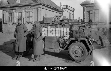 Wehrmacht Heer Leichter Panzerspähwagen Funk (Fu) Sd. Kfz 223 Stockfoto