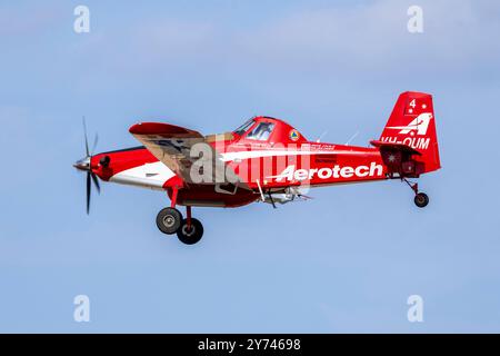 Aerotech Australasia Pty Ltd Air Tractor AT-802A (REG: VH-OUM) landet für einen technischen Stopp auf dem Fährflug. Stockfoto