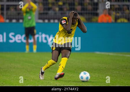 Serhou GUIRASSY (DO) Geste, gestikuliert, Fußball 1. Bundesliga, 5. Spieltag, Borussia Dortmund (DO) - VfL Bochum (BO) 4:2 am 27. September 2024 in Dortmund/Deutschland. #DFL-Vorschriften verbieten die Verwendung von Fotos als Bildsequenzen und/oder Quasi-Video # Stockfoto