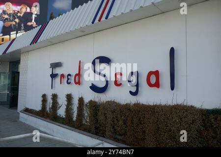 Los Angeles, Kalifornien, USA 18. September 2024 Fred Segal Store, jetzt geschlossen am Sunset Blvd am 18. September 2024 in Los Angeles, Kalifornien, USA. Foto: Barry King/Alamy Stock Photo Stockfoto