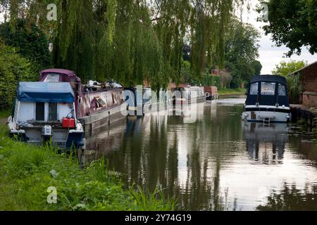 Der Trent & Mersey Kanal in Shardlow, Nottinghamshire, England Stockfoto