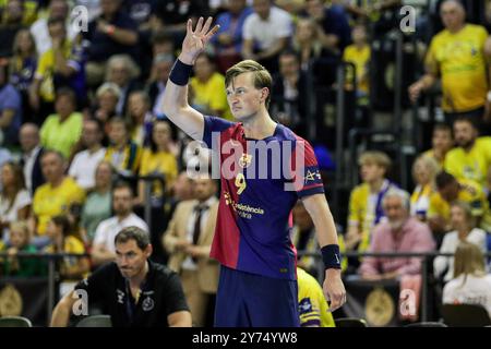 Kielce, Polen. September 2024. Jonathan Carlsbogard aus Barcelona wurde während des EHF Champions League-Spiels zwischen Industria Kielce und Barcelona in Hala Legionow gesehen. Endpunktzahl: Industria Kielce 28: 32 Barcelona. Quelle: SOPA Images Limited/Alamy Live News Stockfoto