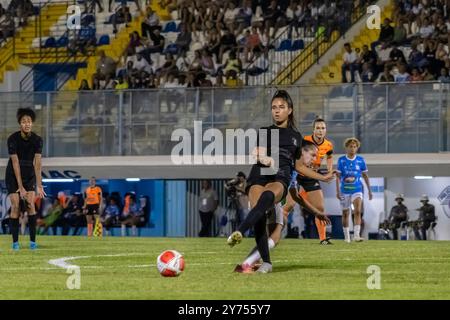 Das Spiel zwischen Corinthians und Marília, gültig für die Paulista-Meisterschaft der Frauen 2024, fand im Bento de Abreu Sampaio Vidal Stadium, bekannt als Abreuzão, in Marília, SP statt Stockfoto