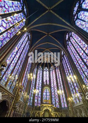 Paris 1er Arr. Buntglas der Heiligen Kapelle (La Sainte Chapelle). Ile de France. Frankreich. Europa Stockfoto