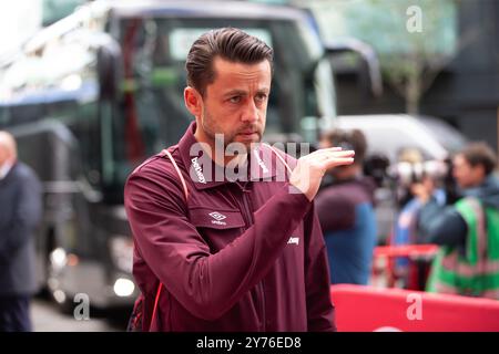 September 2024; Gtech Community Stadium, Brentford, London, England; Premier League Football, Brentford gegen West Ham United; Torhüter Lukasz Fabianski von West Ham United kam vor dem Spiel ins Stadion. Stockfoto