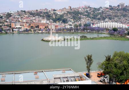 Antananarivo oder Tana (Spitzname) ist die Hauptstadt Madagaskars. Stadt mit Anosy Lake. Region Analamanga, Madagaskar. Stockfoto