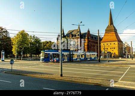 Stadtspaziergang durch die Hansestadt Rostock an der Ostsee an einem Herbsttag - Mecklenburg-Vorpommern - Deutschland Stockfoto