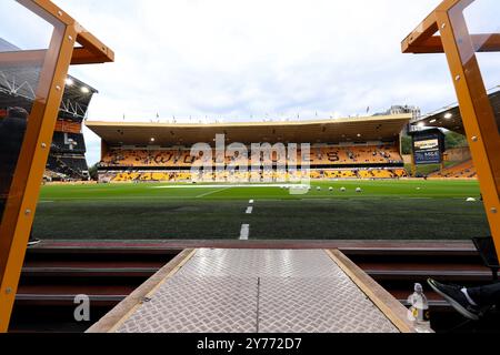 Wolverhampton, Großbritannien. September 2024. Ein allgemeiner Blick in Molineux, Heimat der Wolverhampton Wanderers vor dem Spiel der englischen Premier League Wolverhampton Wanderers FC gegen Liverpool FC im Molineux Stadium, Wolverhampton, England, Großbritannien am 28. September 2024 Credit: Every Second Media/Alamy Live News Stockfoto