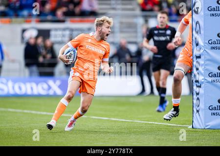 LONDON, VEREINIGTES KÖNIGREICH. 28. September 24. Während Saracens vs Sale Sharks - Gallagher Premiership Rugby Round 2 im StoneX Stadium am Samstag, 28. September 2024. LONDON ENGLAND. Quelle: Taka G Wu/Alamy Live News Stockfoto