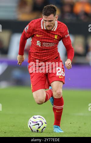 Wolverhampton, Großbritannien. September 2024. Andrew Robertson von Liverpool während des Premier League-Spiels Wolverhampton Wanderers gegen Liverpool in Molineux, Wolverhampton, Vereinigtes Königreich, 28. September 2024 (Foto: Alfie Cosgrove/News Images) in Wolverhampton, Vereinigtes Königreich am 28. September 2024. (Foto: Alfie Cosgrove/News Images/SIPA USA) Credit: SIPA USA/Alamy Live News Stockfoto