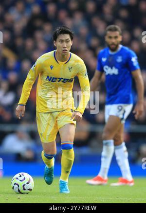 Goodison Park, Liverpool, Großbritannien. September 2024. Premier League Football, Everton gegen Crystal Palace; of Crystal Palace läuft mit dem Ball Credit: Action Plus Sports/Alamy Live News Stockfoto