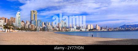 Benidorm - wunderschöne moderne Stadt Costa Blanca, Spanien. Panoramablick, Küstenstadt Panorama Stockfoto