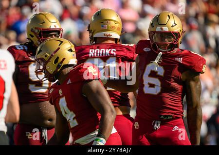 Boston, Massachusetts, USA. September 2024. Boston Colleg feiert während des NCAA-Spiels zwischen Western Kentucky Hilltoppers und Boston College Eagles im Alumni Stadium in Boston MA (Foto: © James Patrick Cooper/ZUMA Press Wire) NUR REDAKTIONELLE VERWENDUNG! Nicht für kommerzielle ZWECKE! Stockfoto