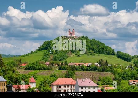 Historisches Gebäude der Kirche am Kalvarium in Banska Stiavnica, Slowakei Stockfoto