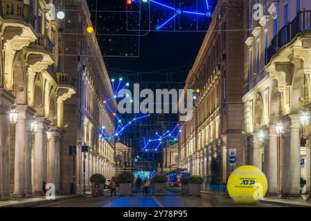Turin, Italien. Die besten acht Tennisspieler des Slam treffen sich zum dritten Mal in Turin im 54. Nitto ATP Finals, um die Nummer eins zu entscheiden. Stockfoto