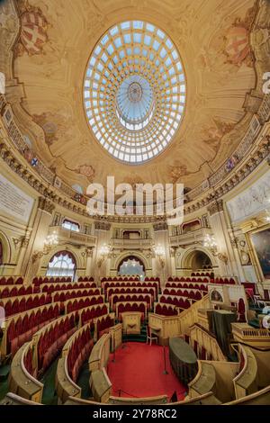 Das Haus des 'Parlamento Subalpino' ist für Besucher während der Gedenktage der Republik geöffnet. Es ist das älteste in Europa, das seit 1848 intakt ist Stockfoto