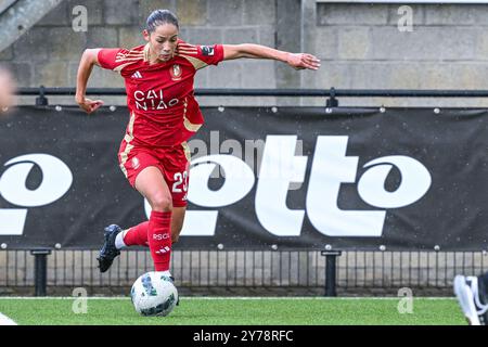 Wajnblum Lola (23) von Standard im Rahmen eines Frauenfußballspiels zwischen KVC Westerlo Ladies und Standard Femina am 5. Spieltag der Saison 2024 - 2025 der Belgischen Lotto Womens Super League am Samstag, den 28 . September 2024 in Westerlo , BELGIEN . FOTO SPORTPIX | Stijn Audooren Stockfoto