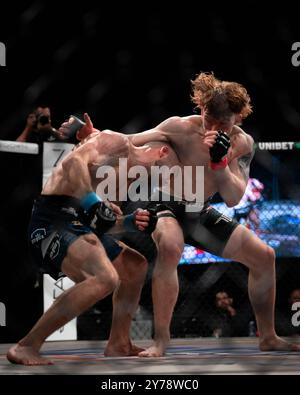 Glasgow, Schottland. September 2024. PFL MMA Europe Playoffs, Glasgow, Schottland. Glasgow, Schottland. September. Lewis McGrillen V-Dekan Garnett MMA kämpfte für PFL Europe in der OVO Hydro Arena in Glasgow, Schottland. Quelle: Sashshots/Alamy Live News Stockfoto