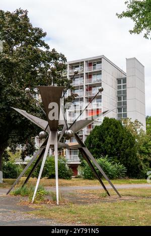 Berlin 2024: Die Modellsiedlung Hansaviertel wurde 1957 im Rahmen von Interbau errichtet. Viele renommierte Architekten der Nachkriegsmoderne waren beteiligt Stockfoto