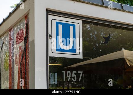 Berlin 2024: Die Modellsiedlung Hansaviertel wurde 1957 im Rahmen von Interbau errichtet. Viele renommierte Architekten der Nachkriegsmoderne waren beteiligt Stockfoto