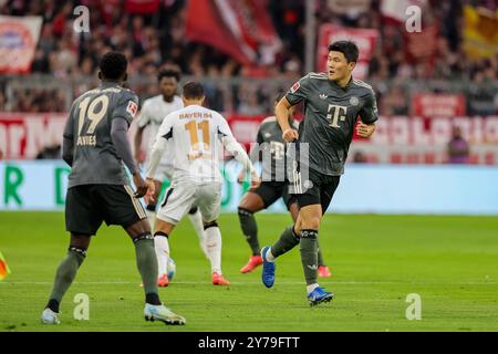 Minjae Kim (FC Bayern München, 03), FC Bayern München gegen Bayer 04 Leverkusen, Fussball, Bundesliga, 5. Spieltag, Saison 24/25, 28.09.2024, DFL-VORSCHRIFTEN VERBIETEN JEDE VERWENDUNG VON FOTOGRAFIEN ALS BILDSEQUENZEN, Foto: Eibner-Pressefoto/Jenni Maul Stockfoto