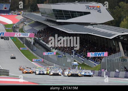 Start Rennen 1 Samstag Motorsport, DTM 2024, DTM07, Red Bull Ring, Spielberg, Österreich, Rennen 1 Samstag, 28.09.2024 Foto: Eibner-Pressefoto/Jürgen Augst Stockfoto