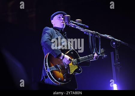 London, Großbritannien. September 2024. LONDON, ENGLAND – 28. SEPTEMBER: Matt Johnson von „The“ tritt am 28. September 2024 im Alexandra Palace in London auf. CAP/MAR © MAR/Capital Pictures Credit: Capital Pictures/Alamy Live News Stockfoto