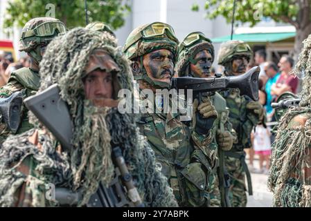 Nikosia, Zypern - 01. Oktober 2023: Militärparade zum 63. Unabhängigkeitstag Zyperns Stockfoto