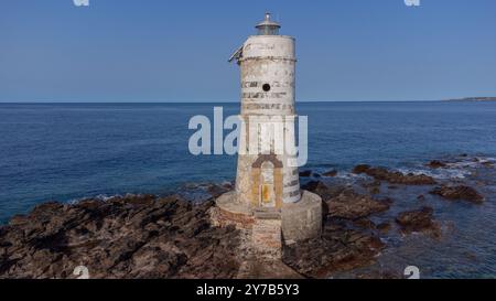 Leuchtturm Mangiabarche in Calasetta im Süden Sardiniens, Luftbilder Stockfoto